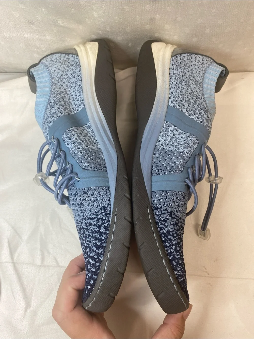 Womens Bionica tennis shoes blue size 10M